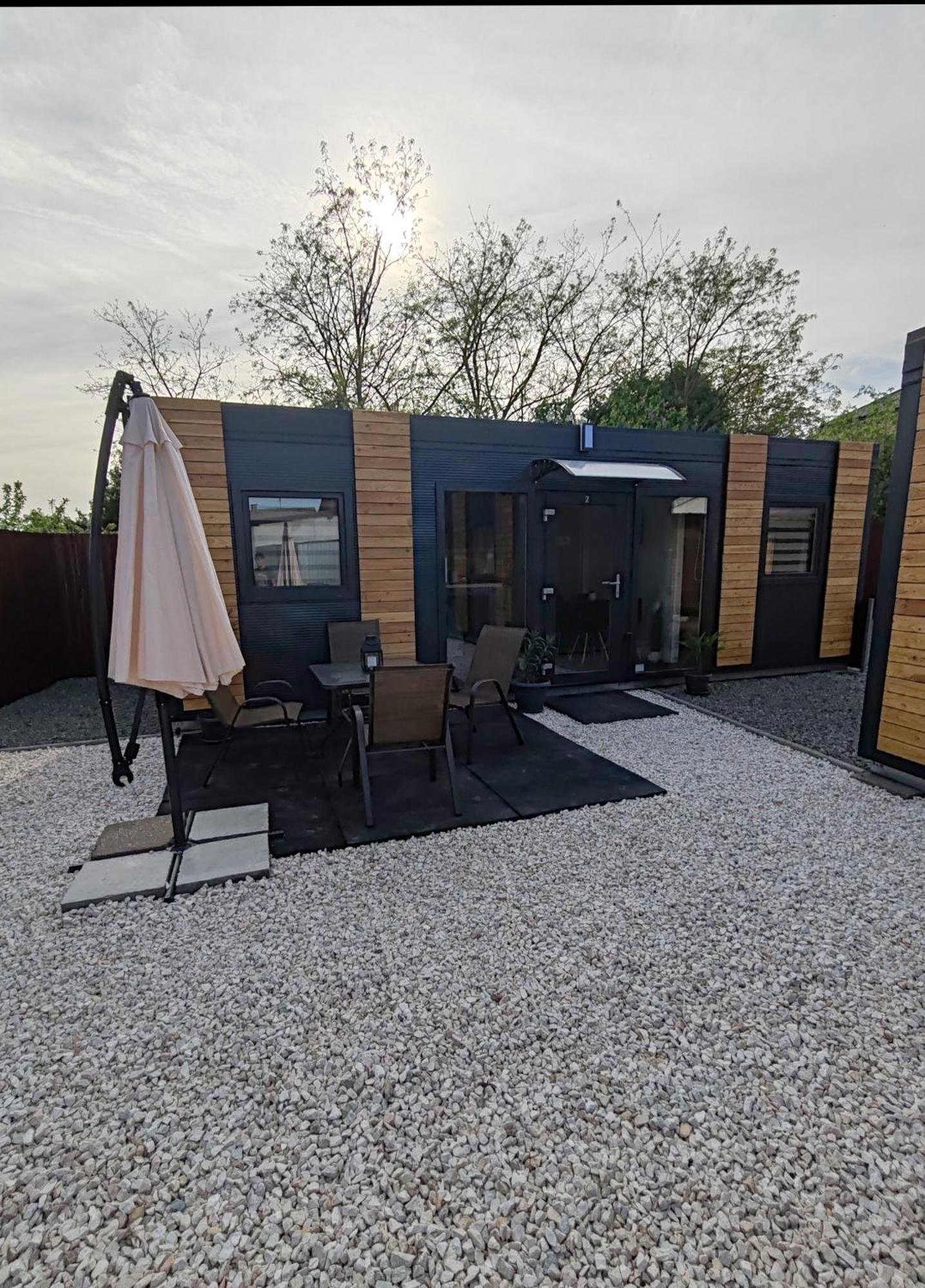 Oliva Apartman Makó Exterior foto